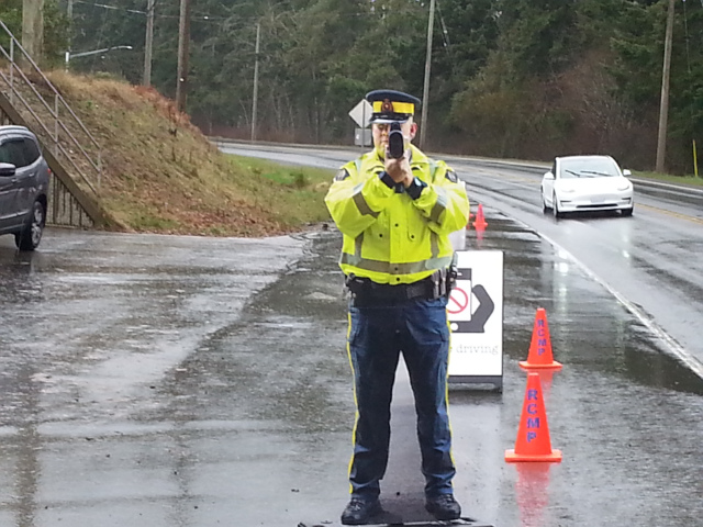 Constable Cutout "working" in Coombs